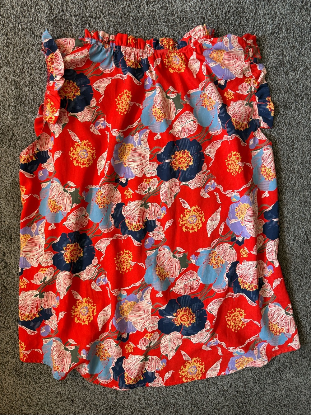 S- Floral Ruffle Mock-Neck Shell Top - Red Floral - Picture 3 of 7